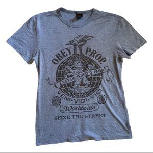 Obey blue fitted t-shirt size Medium